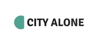 Şehirde Tek Başına